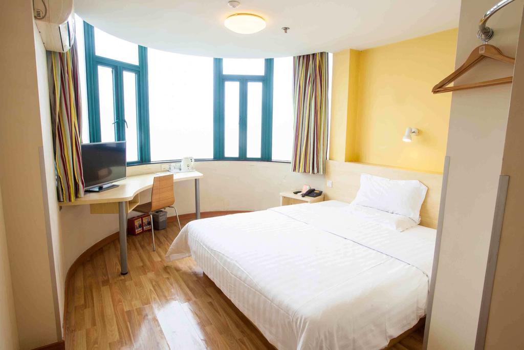 7Days Inn Guangzhou Gangding Longkou XI Road Canton Chambre photo